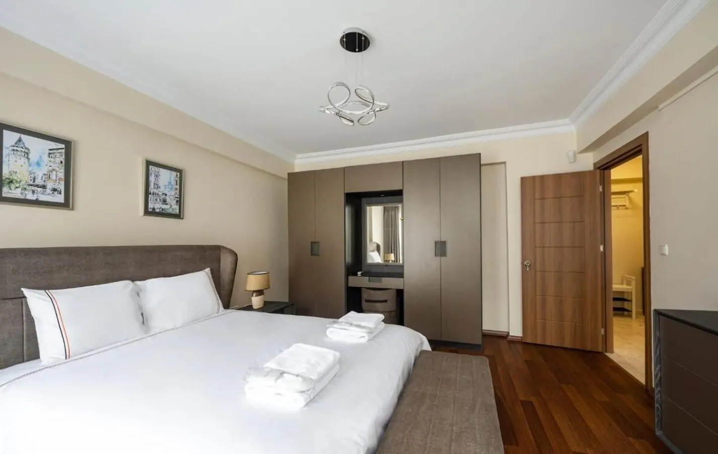Lovely Bright Central Modern 1Bed1Bath! #159 Istanbul Apartment